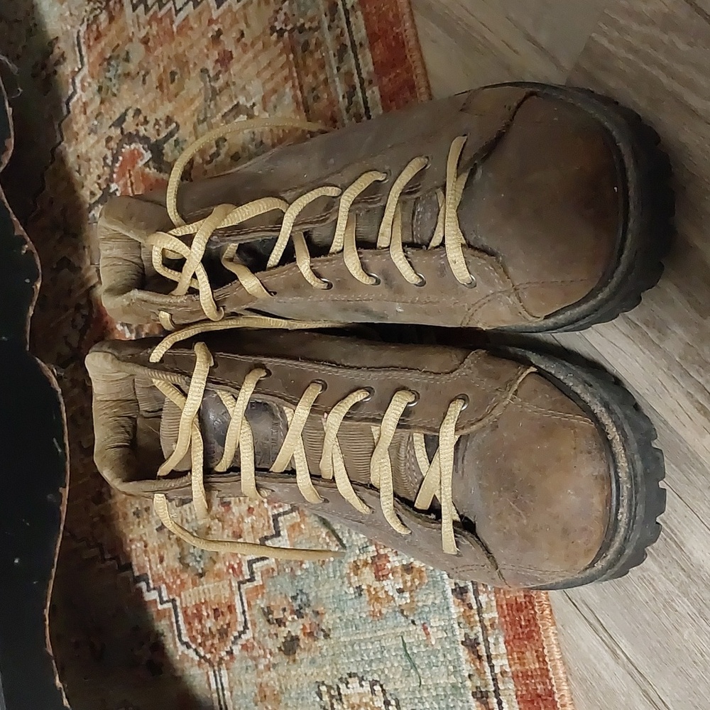Y2K American Eagle Brown Leather Boots